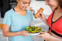 Comment créer un plan d'alimentation saine à long terme pour maintenir son poids ?